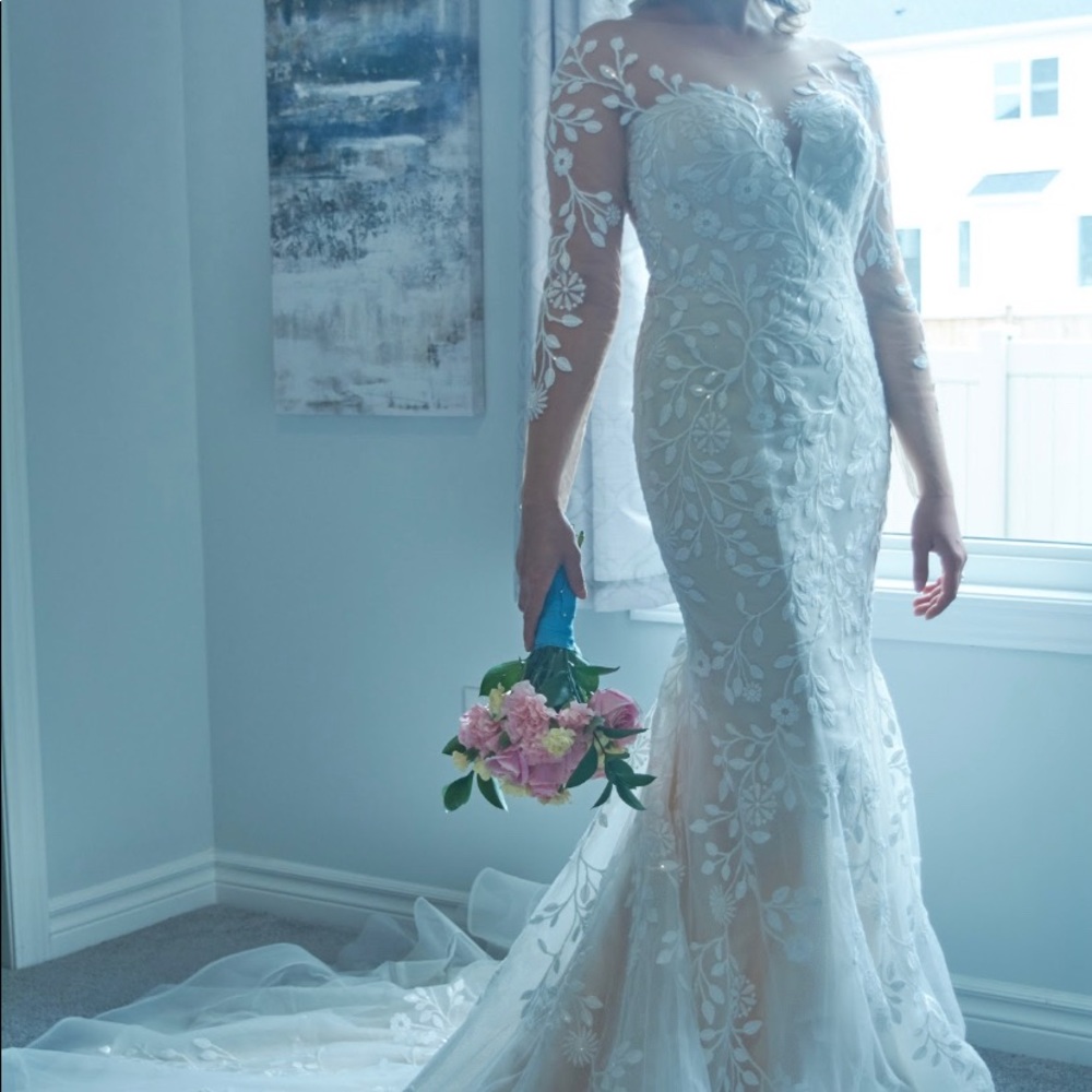 NWT wedding dress